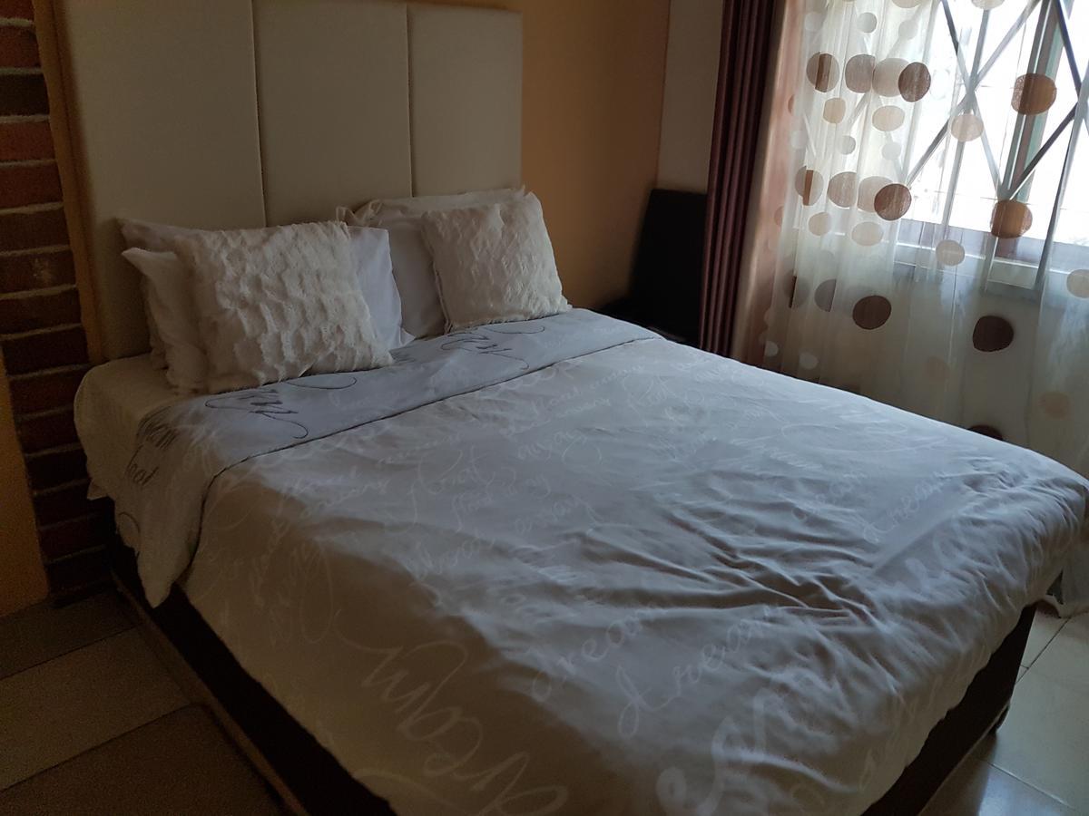 Rugems Executive Lodge Λουσάκα Εξωτερικό φωτογραφία