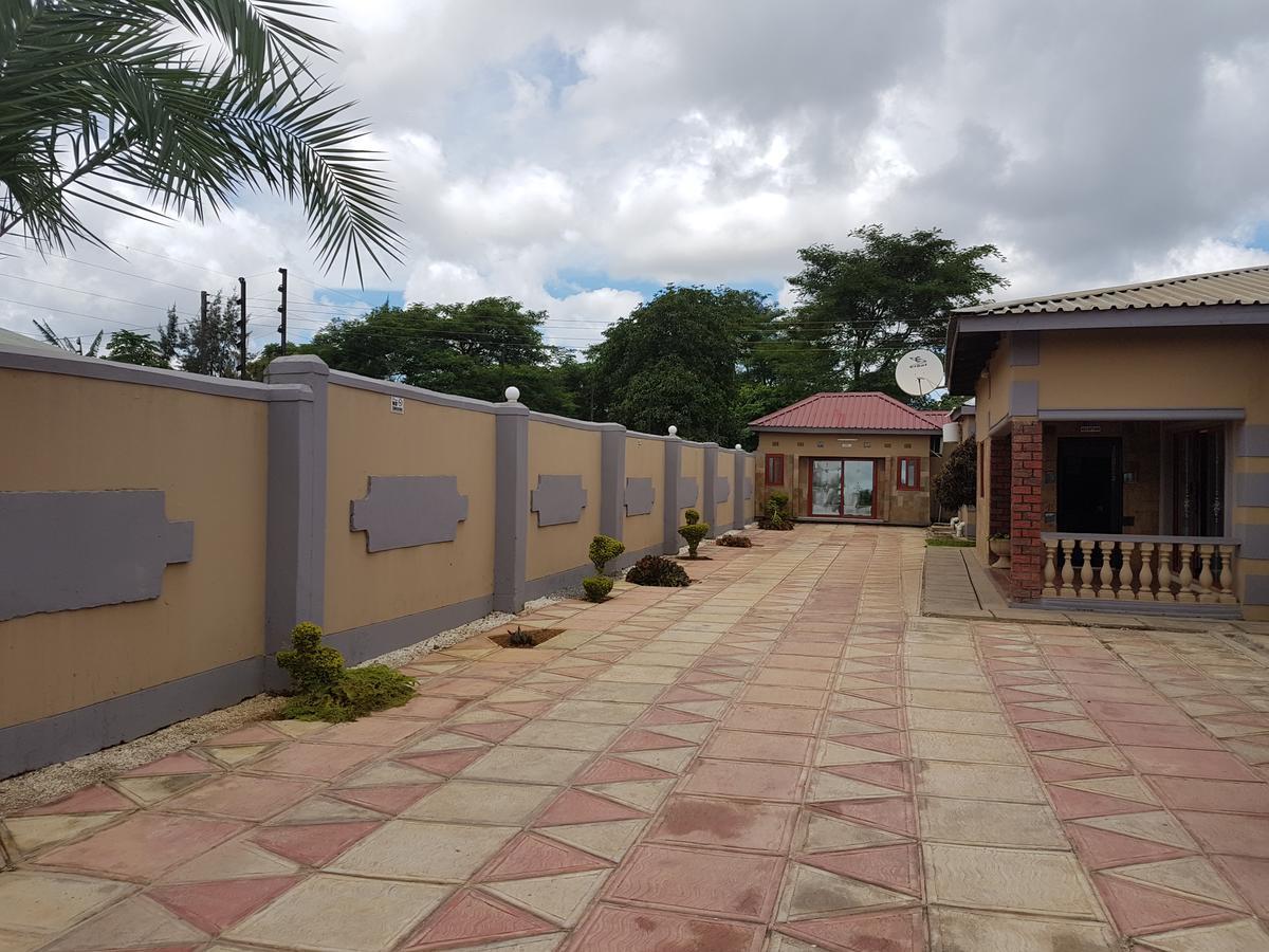 Rugems Executive Lodge Λουσάκα Εξωτερικό φωτογραφία